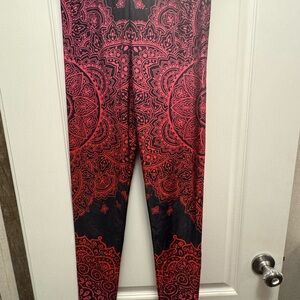 Red and Black Mandala Pattern Leggings